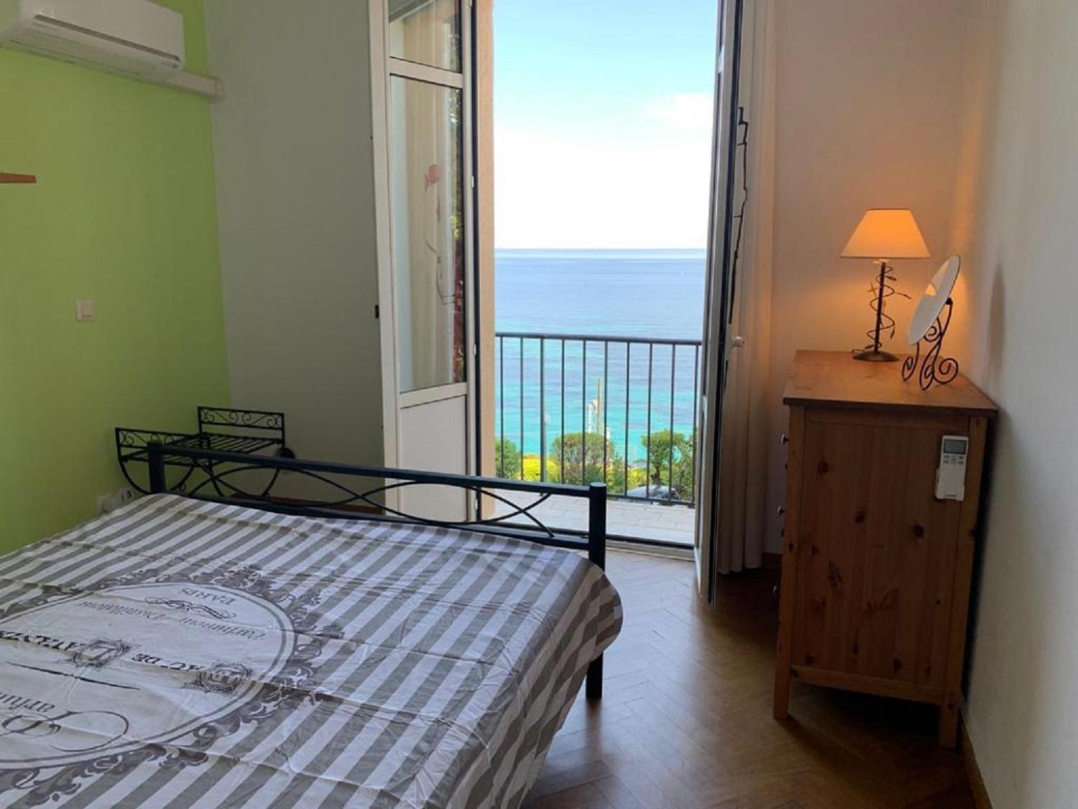 Villa Cannes Directly On The Sea Eksteriør billede